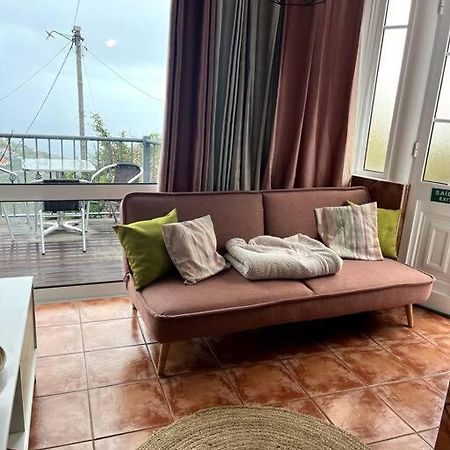 Kleines Haus Am Meer Arco da Calheta  Exteriör bild